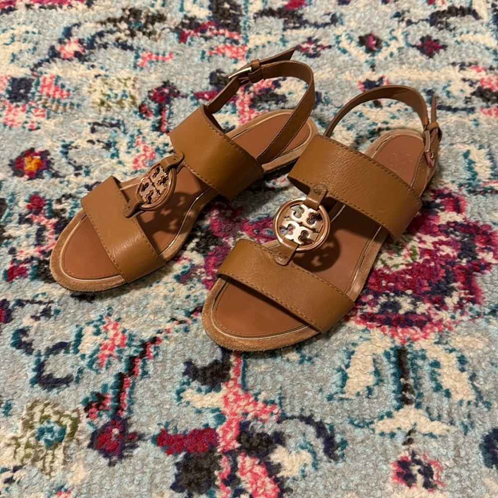Tory Burch Miller Metal-logo Two-band Sandal, Leather in Tan Size 7